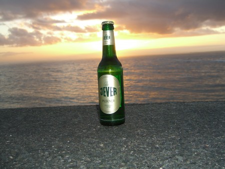 Jever Pils auf dem Deich auf Wangerooge