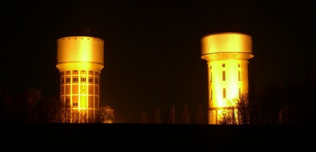 Wassertürme Hamm bei Nacht